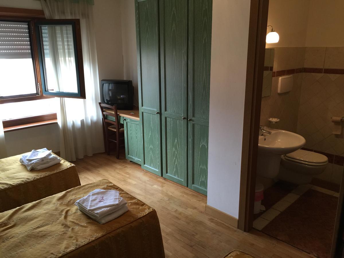 Hotel Ristorante Il Pirata San Vito di Leguzzano المظهر الخارجي الصورة